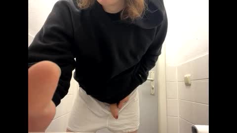 Cutegoth online show from 18, 3, 2026