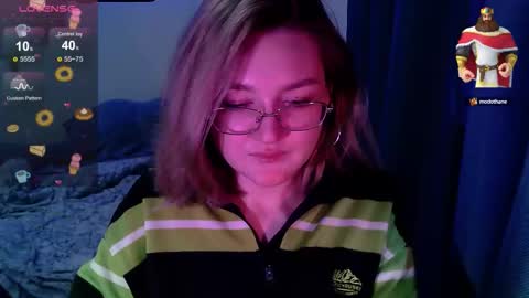 Snapshot of cutepie33 chatting on 16, 9, 2025 cutepie33 online show from 16, 9, 2025