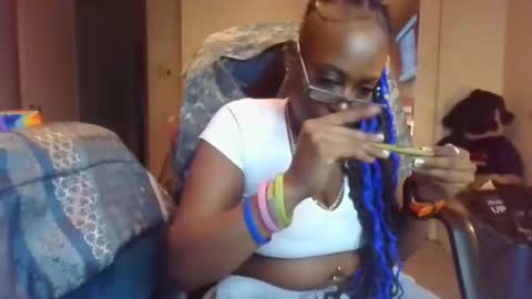 mary mack online show from 18, 2, 2025