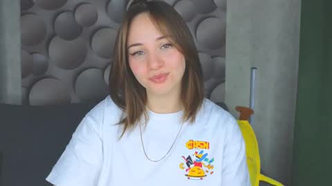 Snapshot of cutesmile_sharon chatting on 20, 2, 2025 cutesmile sharon online show from 20, 2, 2025