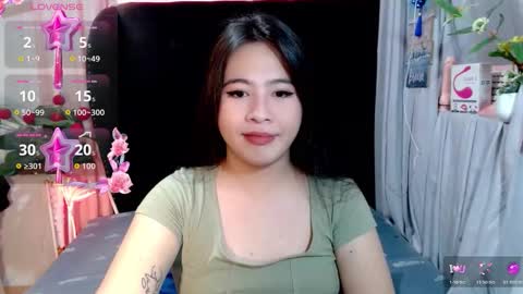 Snapshot of cutestgurl_ chatting on 21, 12, 2025 cute online show from 21, 12, 2025