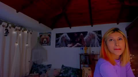 cuteweed420 online show from 16, 2, 2025