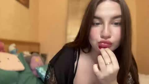CuteAnn online show from 7, 10, 2025