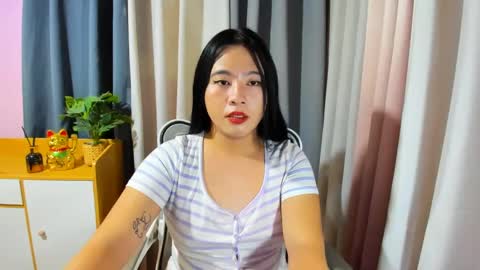 Snapshot of cutie_asianwoman chatting on 16, 12, 2024 cutie_asianwoman online show from 16, 12, 2024