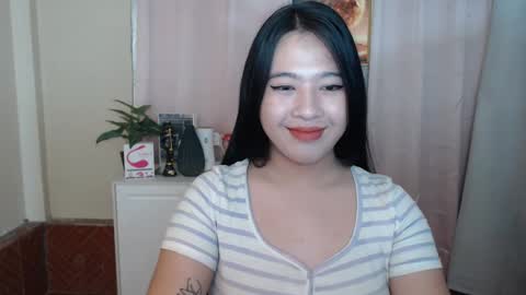 Snapshot of cutie_asianwoman chatting on 29, 1, 2025 cutie_asianwoman online show from 29, 1, 2025