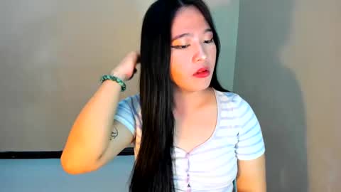 Snapshot of cutie_asianwoman chatting on 18, 2, 2025 cutie_asianwoman online show from 18, 2, 2025