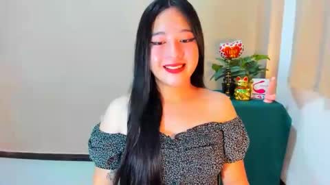 Snapshot of cutie_asianwoman chatting on 3, 10, 2025 cutie_asianwoman online show from 3, 10, 2025