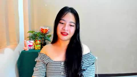 cutie_asianwoman online show from 11, 10, 2025