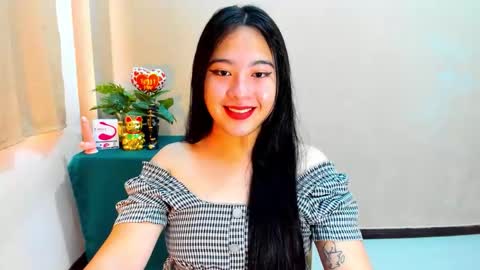 cutie_asianwoman online show from 12, 10, 2025