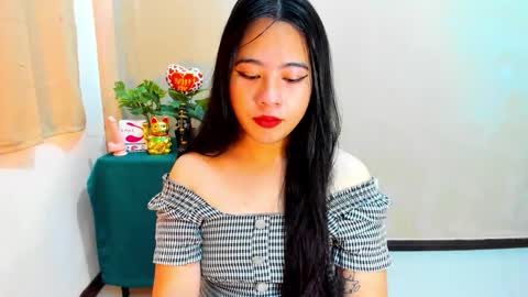 cutie_asianwoman online show from 14, 10, 2025