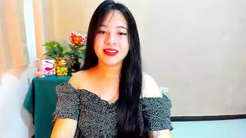 cutie_asianwoman online show from 18, 10, 2025