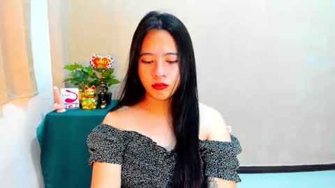 cutie_asianwoman online show from 24, 10, 2025
