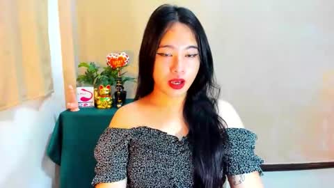 cutie_asianwoman online show from 18, 11, 2025