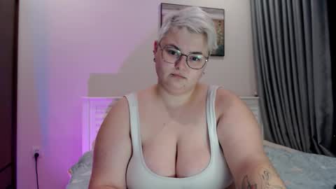 Sophie  Lilith online show from 31, 10, 2025