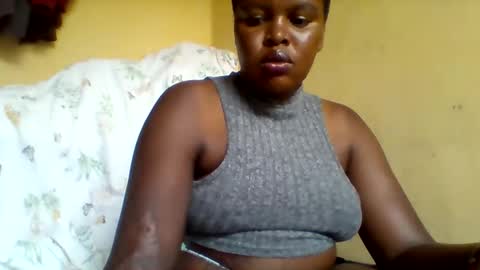 Snapshot of cutiebebi chatting on 18, 10, 2025 cutiebebi online show from 18, 10, 2025