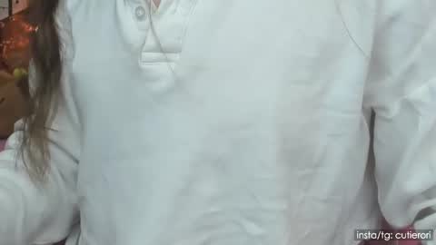 Snapshot of cutierori chatting on 16, 12, 2024 Rori Instagram cutierori online show from 16, 12, 2024