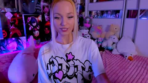 Nora online show from 10, 3, 2025
