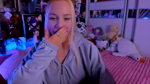 Nora online show from 13, 12, 2025