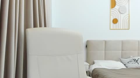 Snapshot of cyber_geisha chatting on 13, 12, 2024 Eva online show from 13, 12, 2024