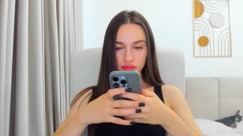 Snapshot of cyber_geisha chatting on 21, 9, 2025 Eva online show from 21, 9, 2025