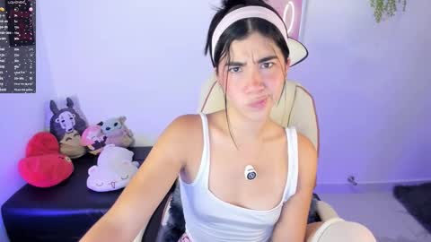 Snapshot of cyber_lizz chatting on 15, 1, 2026 Liz online show from 15, 1, 2026