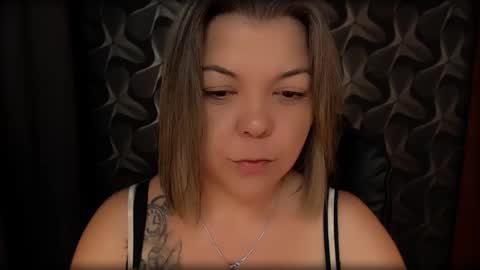 Snapshot of cyberdomme chatting on 28, 12, 2024 Full time mean bitch. online show from 28, 12, 2024