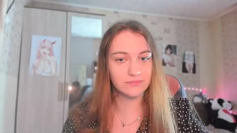 girl from dreams online show from 7, 10, 2025