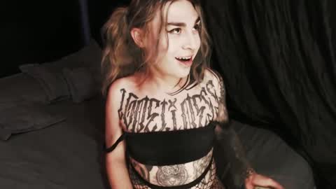 Snapshot of cybertrouble_ chatting on 5, 12, 2024 Nikki online show from 5, 12, 2024