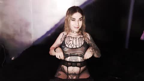 Snapshot of cybertrouble_ chatting on 12, 2, 2025 Nikki online show from 12, 2, 2025