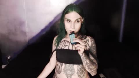 Snapshot of cybertrouble_ chatting on 19, 2, 2025 Nikki online show from 19, 2, 2025