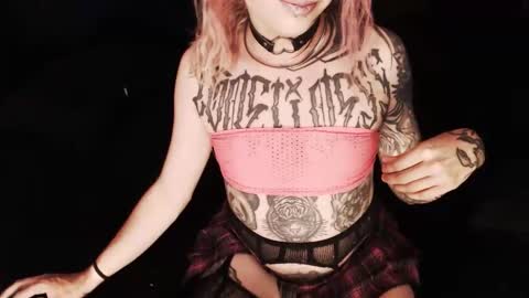 Nikki online show from 23, 12, 2025