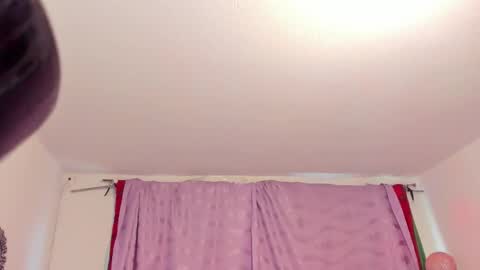 Cynthia online show from 12, 11, 2025