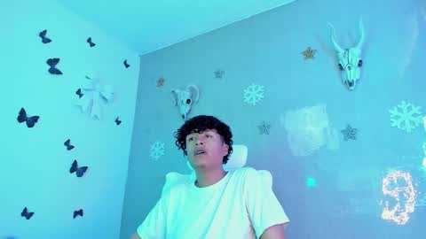 cyrusandgrase online show from 5, 2, 2026