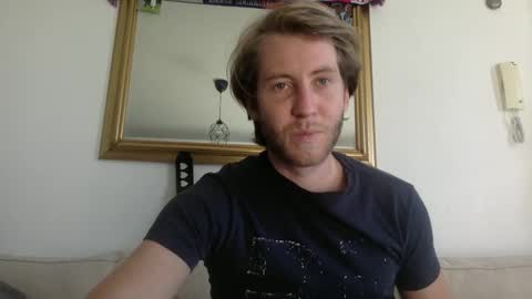 Snapshot of d3nnis_123 chatting on 18, 2, 2025 d3nnis_123 online show from 18, 2, 2025