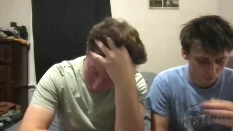 Snapshot of d_dart chatting on 21, 10, 2025 Aeboy12 online show from 21, 10, 2025