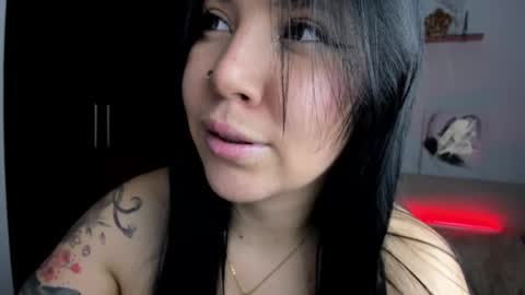 Ailyn  online show from 17, 10, 2025