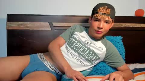 Snapshot of daark_eros chatting on 18, 11, 2025 Dark Eros online show from 18, 11, 2025