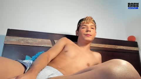 Snapshot of daark_eros chatting on 25, 11, 2025 Dark Eros online show from 25, 11, 2025