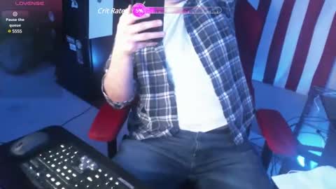 DadBodDude01 online show from 13, 12, 2024