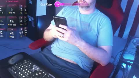 DadBodDude01 online show from 16, 12, 2024