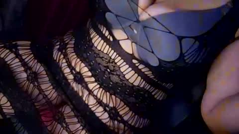 Snapshot of daddett chatting on 8, 9, 2025 Daddett iS Wett online show from 8, 9, 2025