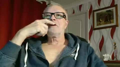 Brian ... online show from 1, 10, 2025