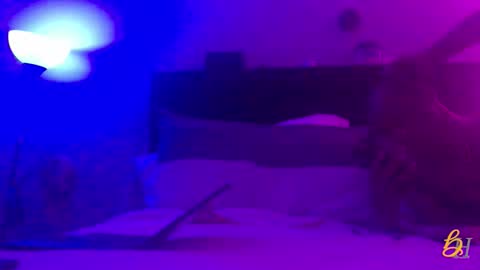 Daddi Maverick online show from 12, 11, 2025