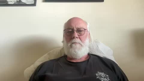 Snapshot of daddy341177 chatting on 10, 3, 2025 daddy341177 online show from 10, 3, 2025