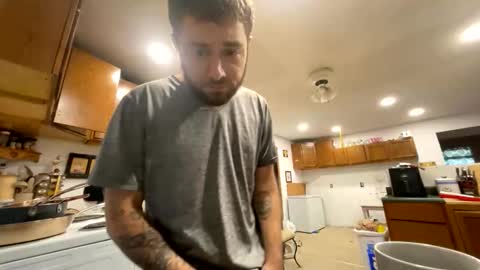 Snapshot of daddydic120402 chatting on 19, 10, 2025 daddydic120402 online show from 19, 10, 2025