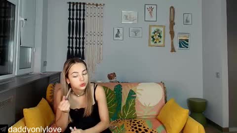 Zoe online show from 6, 10, 2025
