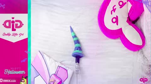 Snapshot of daddyslittlegirl01 chatting on 30, 10, 2025 Im Andrea Nice to see you here I love patterns soo much online show from 30, 10, 2025