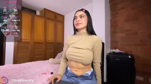 Snapshot of daddysweeeetbody chatting on 3, 12, 2025 Sophie online show from 3, 12, 2025