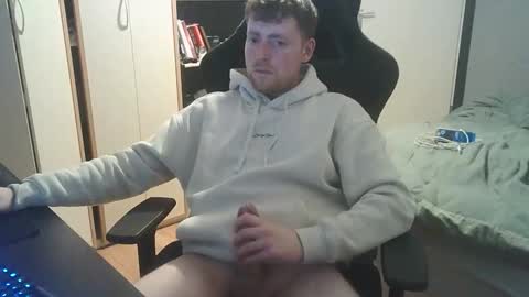 Snapshot of dae5 chatting on 13, 3, 2026 Dae5 online show from 13, 3, 2026