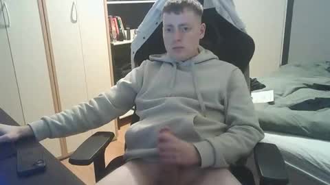 Snapshot of dae5 chatting on 26, 3, 2026 Dae5 online show from 26, 3, 2026